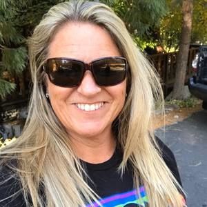 Meet your Posher, Sharee